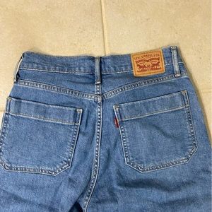 Levi’s Mile High Crop Wide Leg Jeans